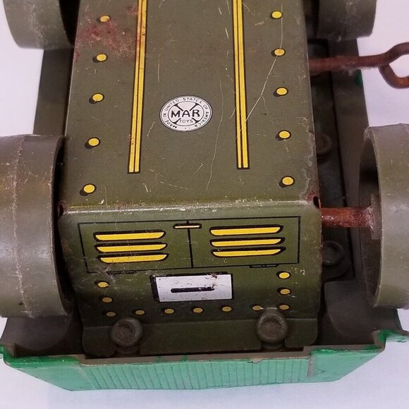 Vintage Marx Toys Wind Up Green Tin Tank Working Motor Original Key - Picture 8 of 8